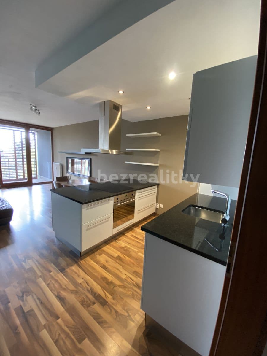 Prenájom bytu 1-izbový 54 m², Litoměřická, Praha, Praha Prenájom bytu 1-izbový 54 m², Litoměřická, Praha, Praha