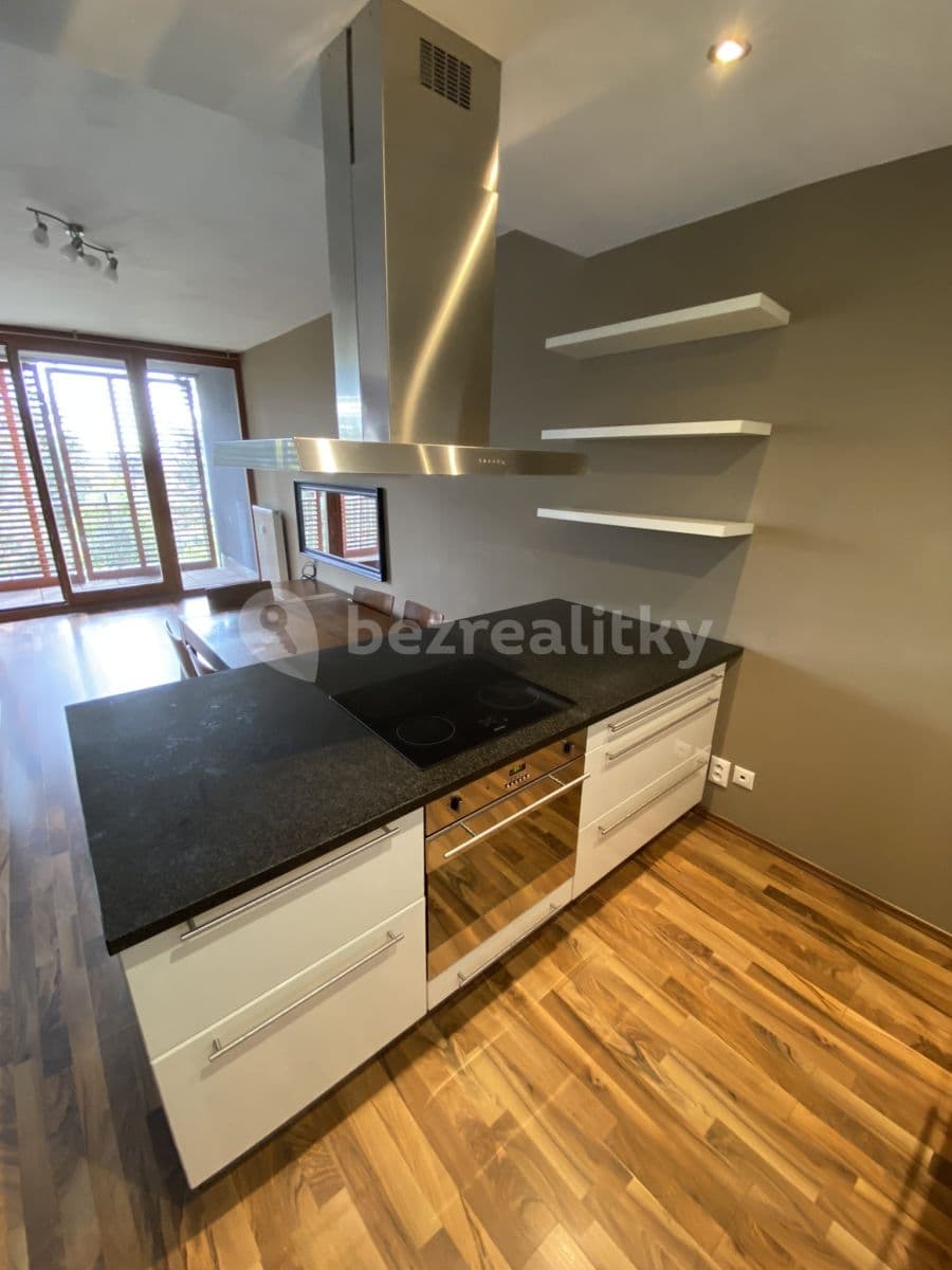Prenájom bytu 1-izbový 54 m², Litoměřická, Praha, Praha Prenájom bytu 1-izbový 54 m², Litoměřická, Praha, Praha
