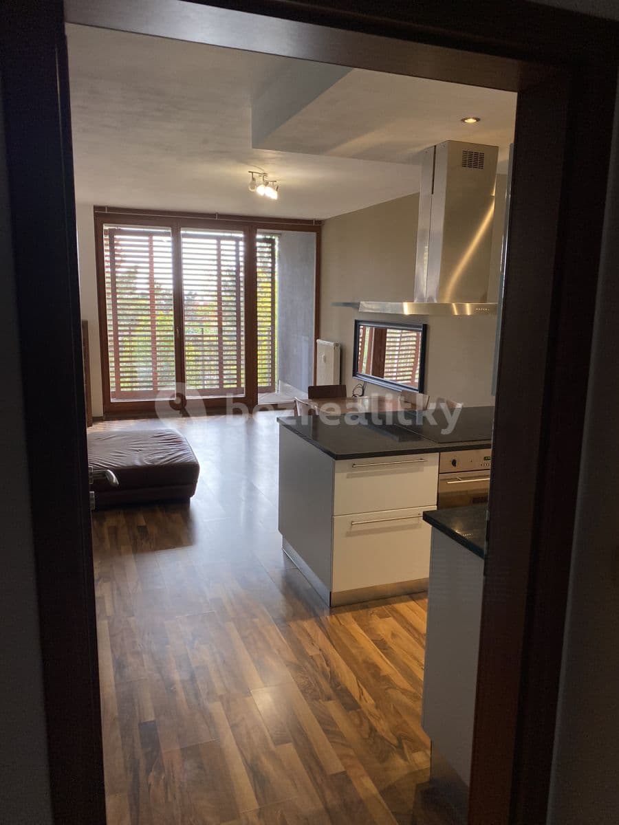 Prenájom bytu 1-izbový 54 m², Litoměřická, Praha, Praha Prenájom bytu 1-izbový 54 m², Litoměřická, Praha, Praha