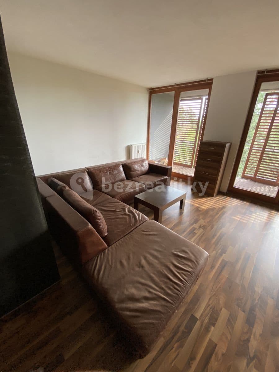 Prenájom bytu 1-izbový 54 m², Litoměřická, Praha, Praha Prenájom bytu 1-izbový 54 m², Litoměřická, Praha, Praha