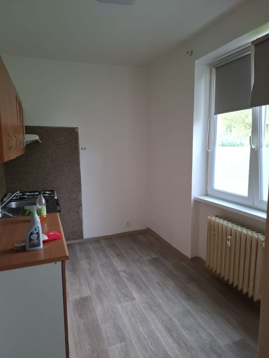 Prenájom bytu 2-izbový 52 m², Erbenova, Příbram, Středočeský kraj Prenájom bytu 2-izbový 52 m², Erbenova, Příbram, Středočeský kraj