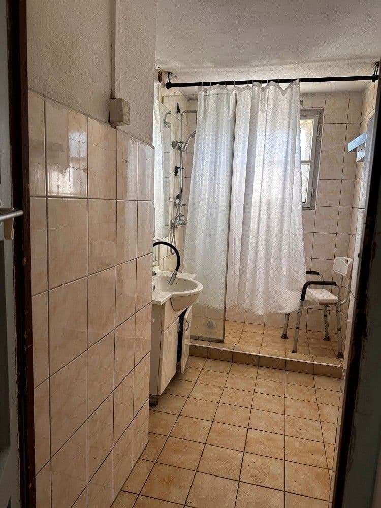 Prenájom domu 110 m², pozemek 495 m², Dolnocholupická, Praha, Praha Prenájom domu 110 m², pozemek 495 m², Dolnocholupická, Praha, Praha