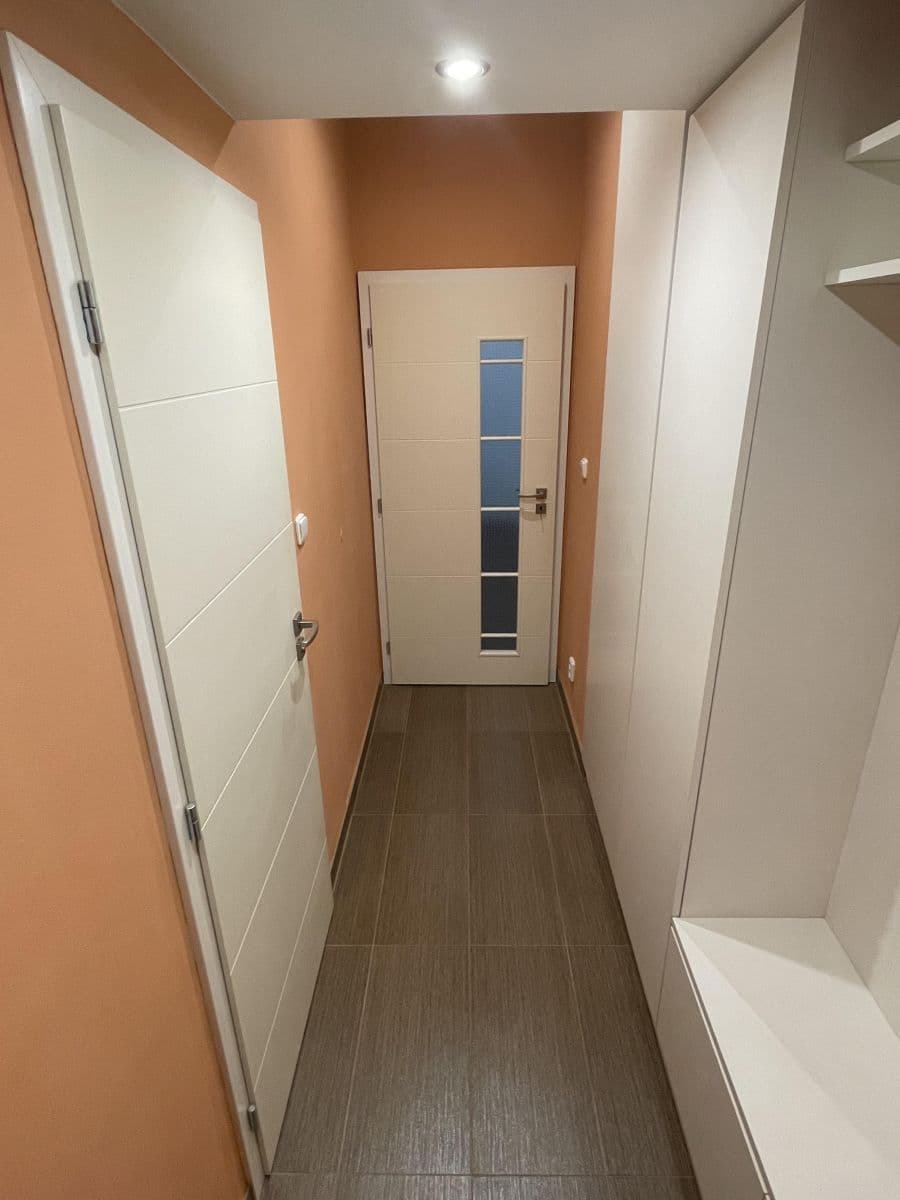 Prenájom bytu 2-izbový 51 m², Bělohorská, Praha, Praha Prenájom bytu 2-izbový 51 m², Bělohorská, Praha, Praha