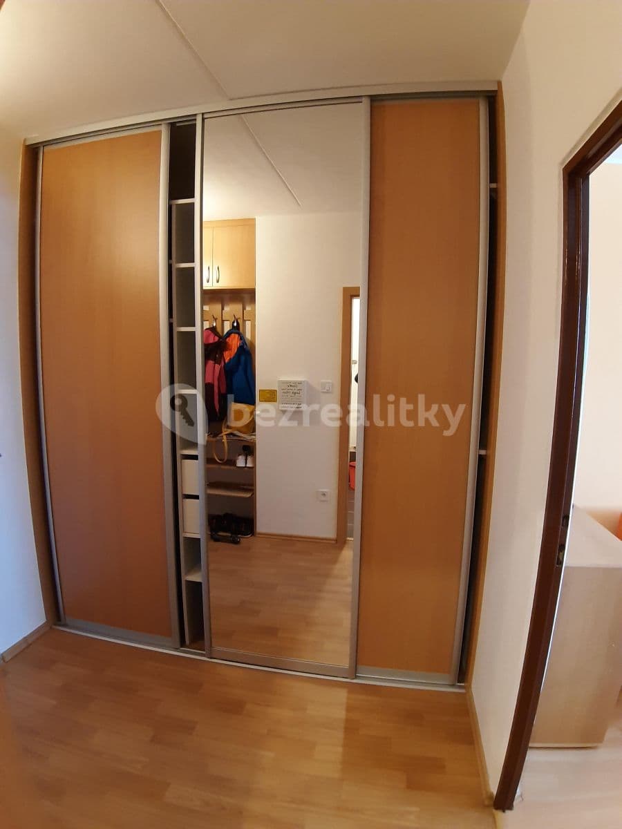 Prenájom bytu 1-izbový 33 m², Elplova, Brno, Jihomoravský kraj Prenájom bytu 1-izbový 33 m², Elplova, Brno, Jihomoravský kraj