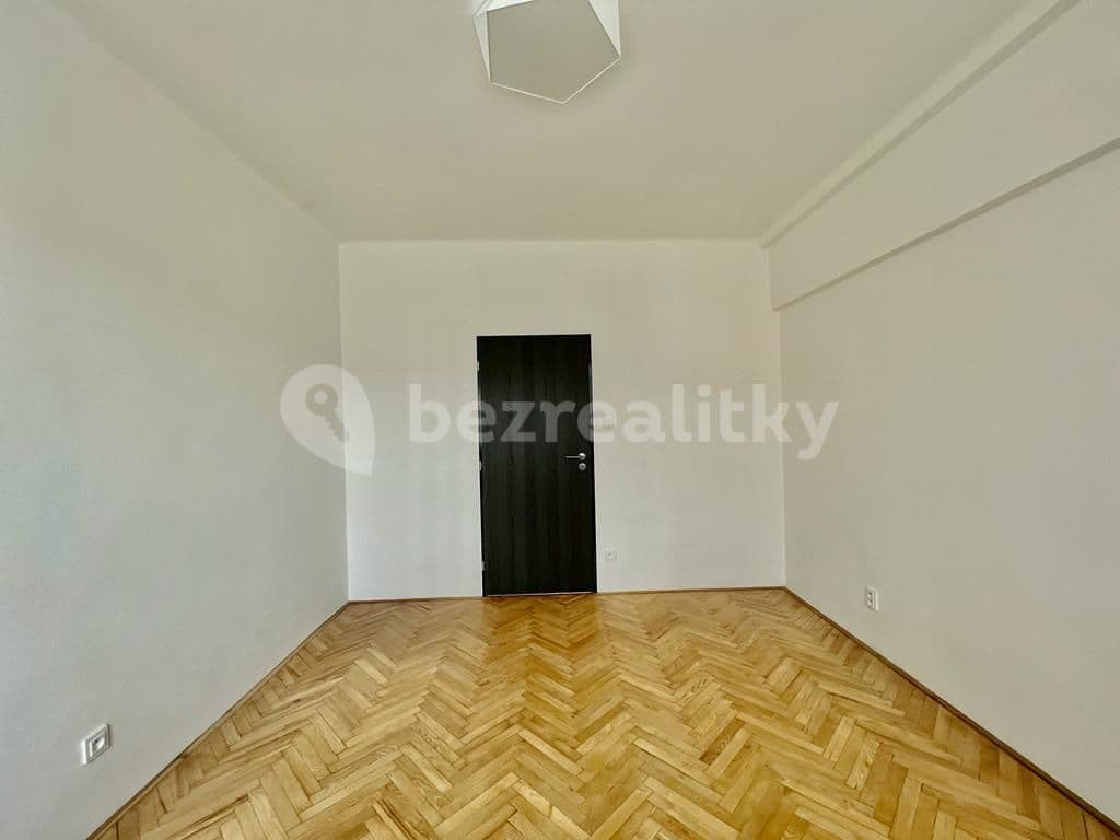 Prenájom bytu 3-izbový 79 m², W. A. Mozarta, Most, Ústecký kraj Prenájom bytu 3-izbový 79 m², W. A. Mozarta, Most, Ústecký kraj