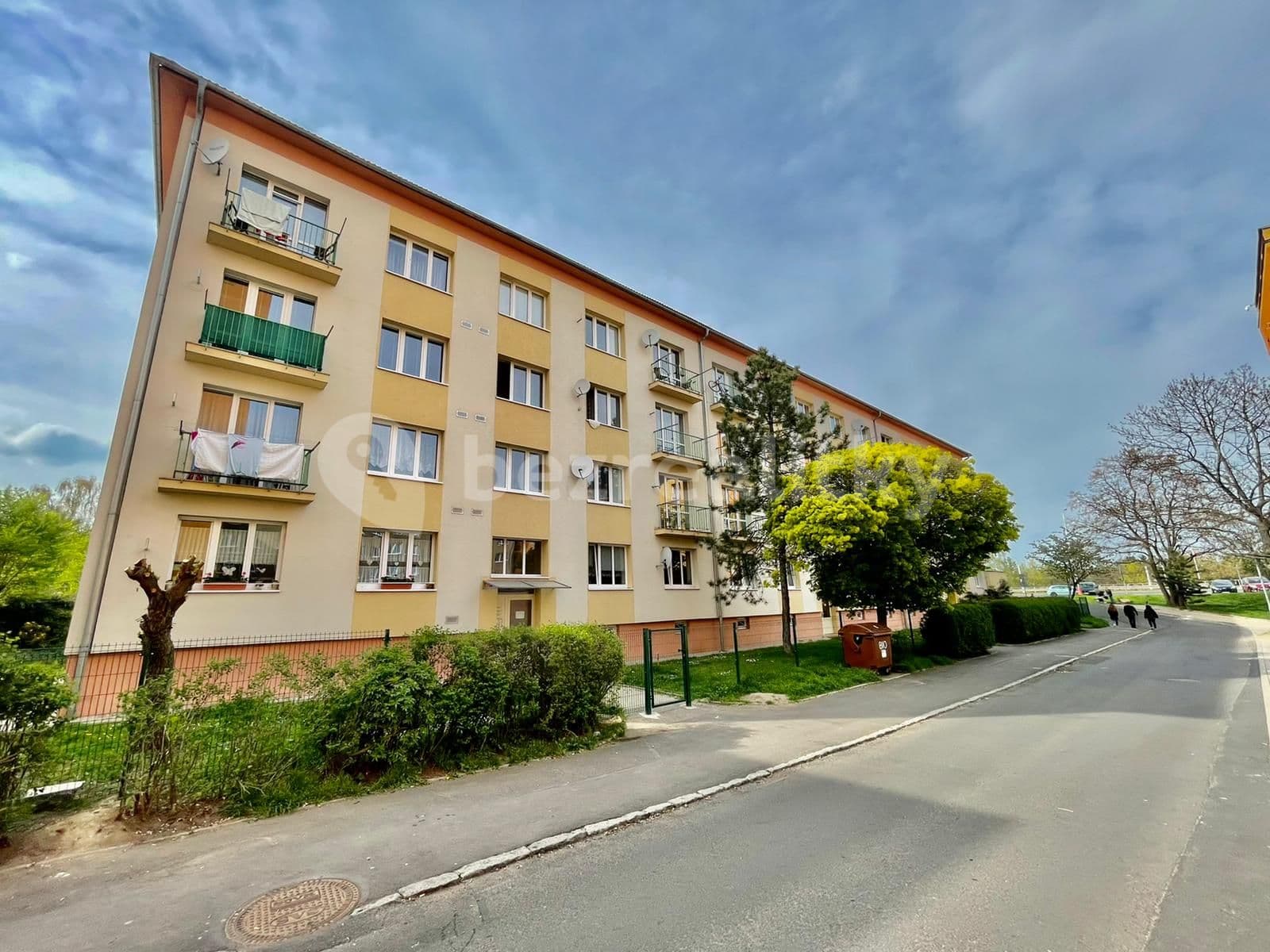 Prenájom bytu 3-izbový 79 m², W. A. Mozarta, Most, Ústecký kraj Prenájom bytu 3-izbový 79 m², W. A. Mozarta, Most, Ústecký kraj