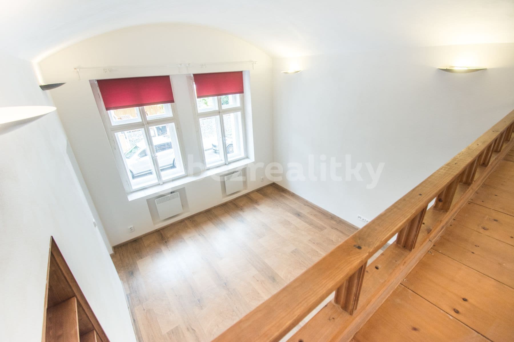Prenájom bytu 1-izbový 37 m², Grafická, Praha, Praha Prenájom bytu 1-izbový 37 m², Grafická, Praha, Praha