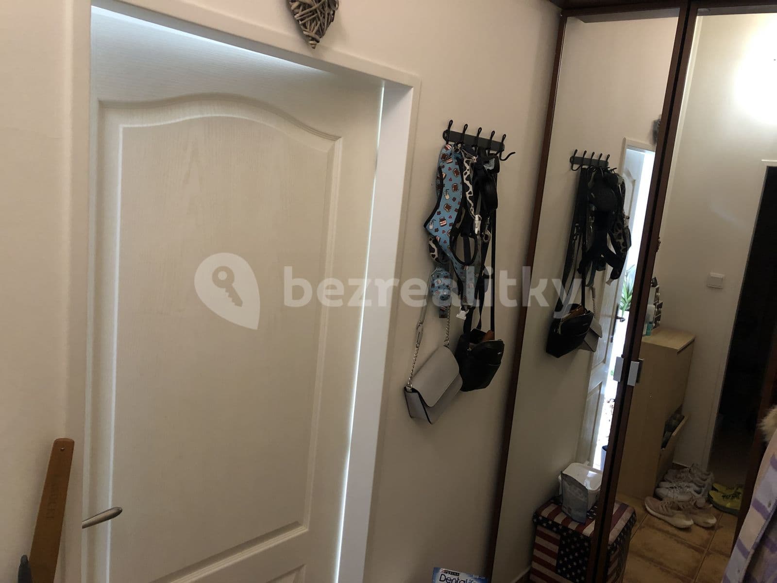 Prenájom bytu 2-izbový 42 m², Grafická, Praha, Praha Prenájom bytu 2-izbový 42 m², Grafická, Praha, Praha