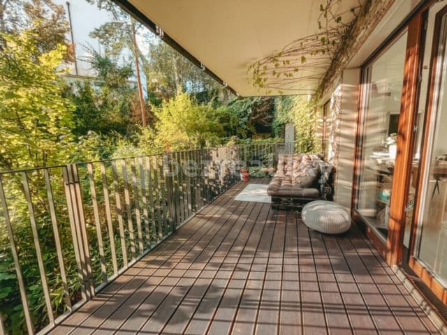 Prenájom bytu 3-izbový 130 m², Na Doubkové, Praha, Praha Prenájom bytu 3-izbový 130 m², Na Doubkové, Praha, Praha