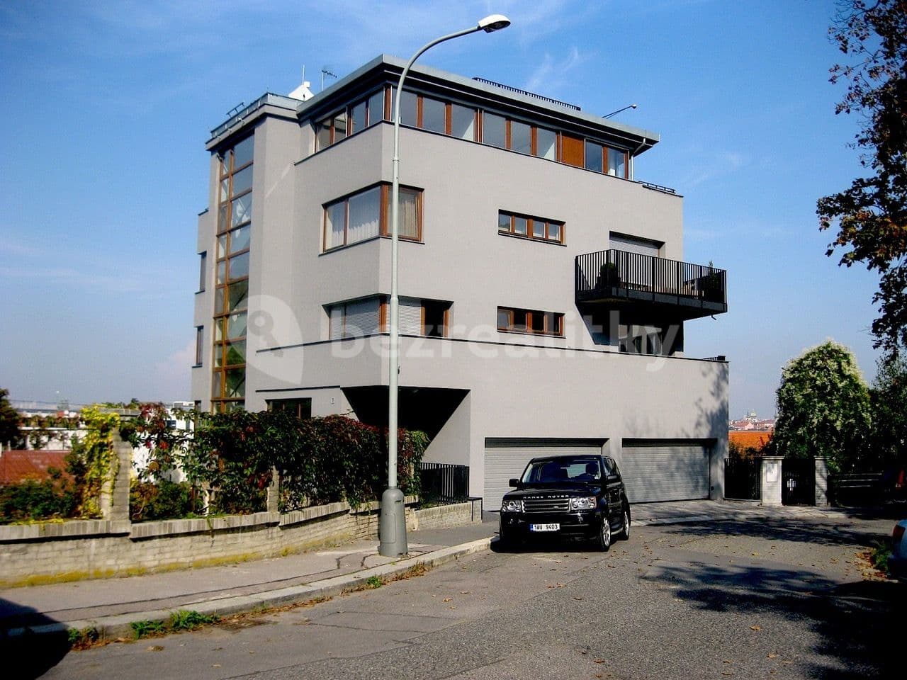 Prenájom bytu 3-izbový 130 m², Na Doubkové, Praha, Praha Prenájom bytu 3-izbový 130 m², Na Doubkové, Praha, Praha