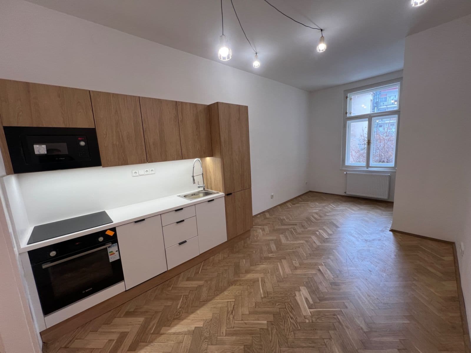 Prenájom bytu 2-izbový 40 m², Dalimilova, Praha, Praha Prenájom bytu 2-izbový 40 m², Dalimilova, Praha, Praha