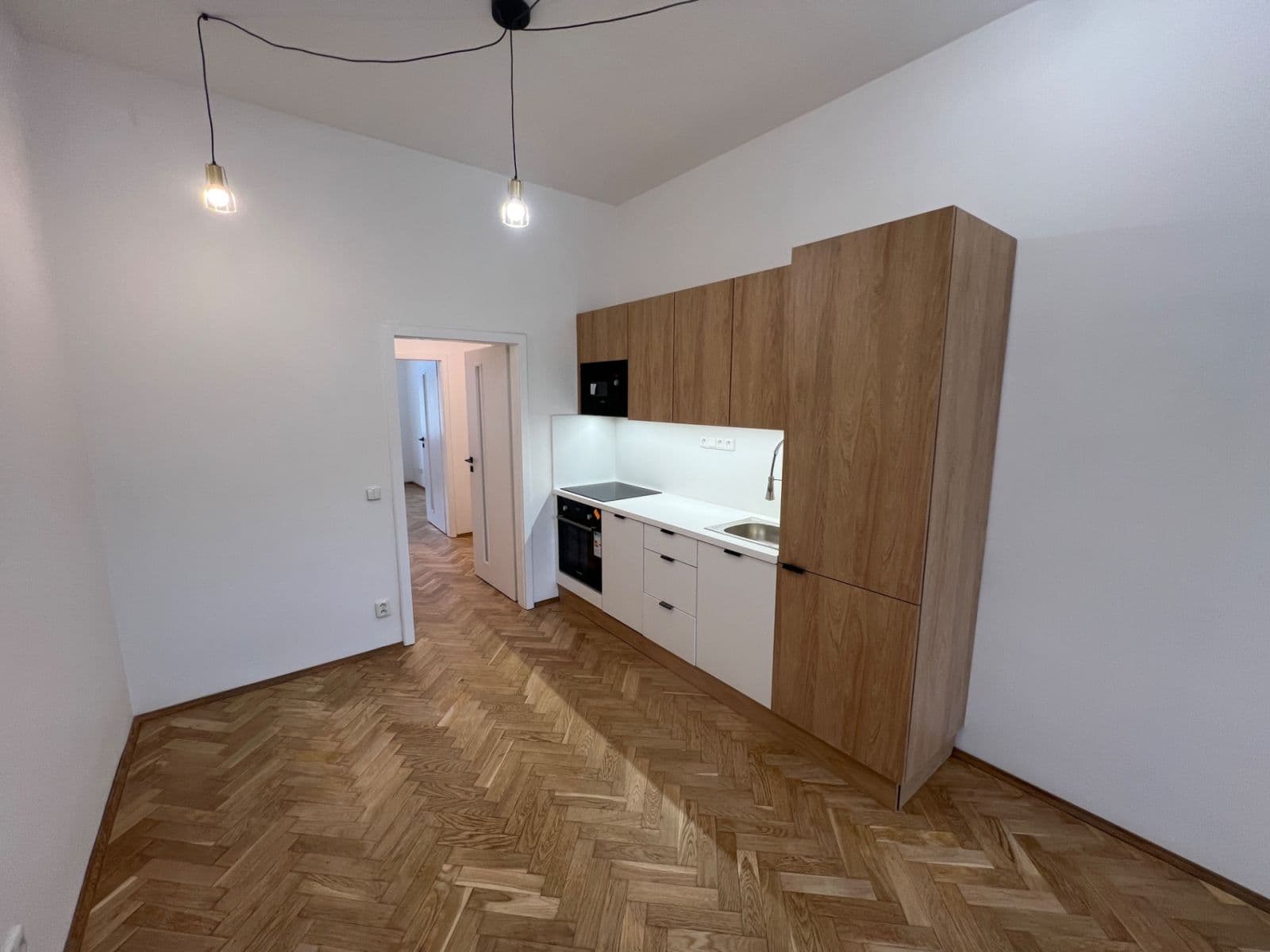 Prenájom bytu 2-izbový 40 m², Dalimilova, Praha, Praha Prenájom bytu 2-izbový 40 m², Dalimilova, Praha, Praha