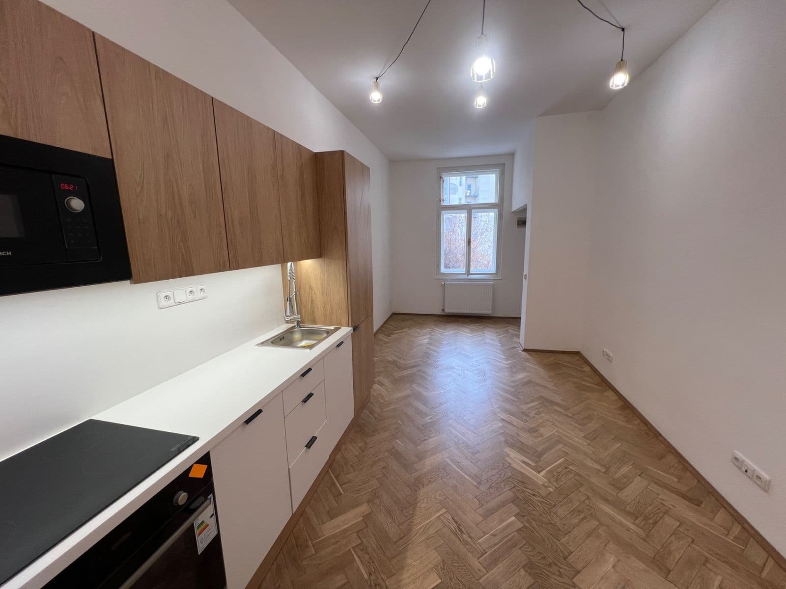 Prenájom bytu 2-izbový 40 m², Dalimilova, Praha, Praha Prenájom bytu 2-izbový 40 m², Dalimilova, Praha, Praha
