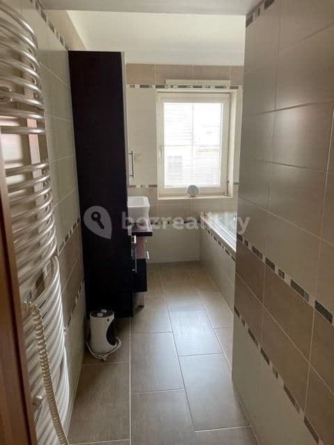 Prenájom bytu 3-izbový 60 m², Ke Džbánu, Praha, Praha Prenájom bytu 3-izbový 60 m², Ke Džbánu, Praha, Praha