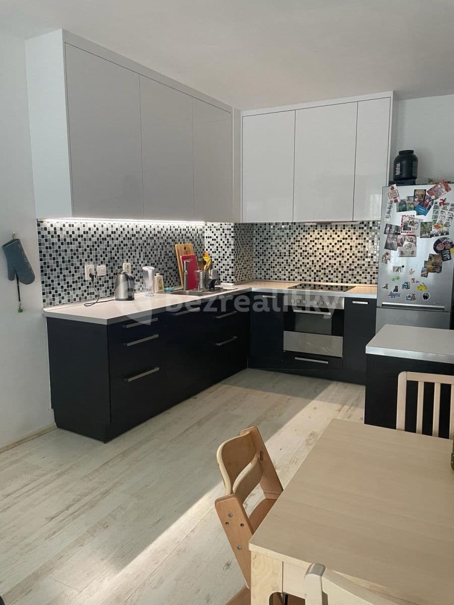 Prenájom bytu 3-izbový 72 m², Křídlovická, Brno, Jihomoravský kraj Prenájom bytu 3-izbový 72 m², Křídlovická, Brno, Jihomoravský kraj