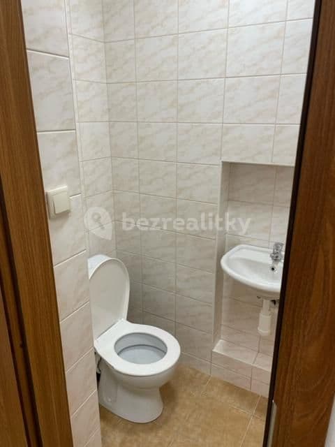 Prenájom bytu 3-izbový 98 m², Pavlovická, Olomouc, Olomoucký kraj Prenájom bytu 3-izbový 98 m², Pavlovická, Olomouc, Olomoucký kraj