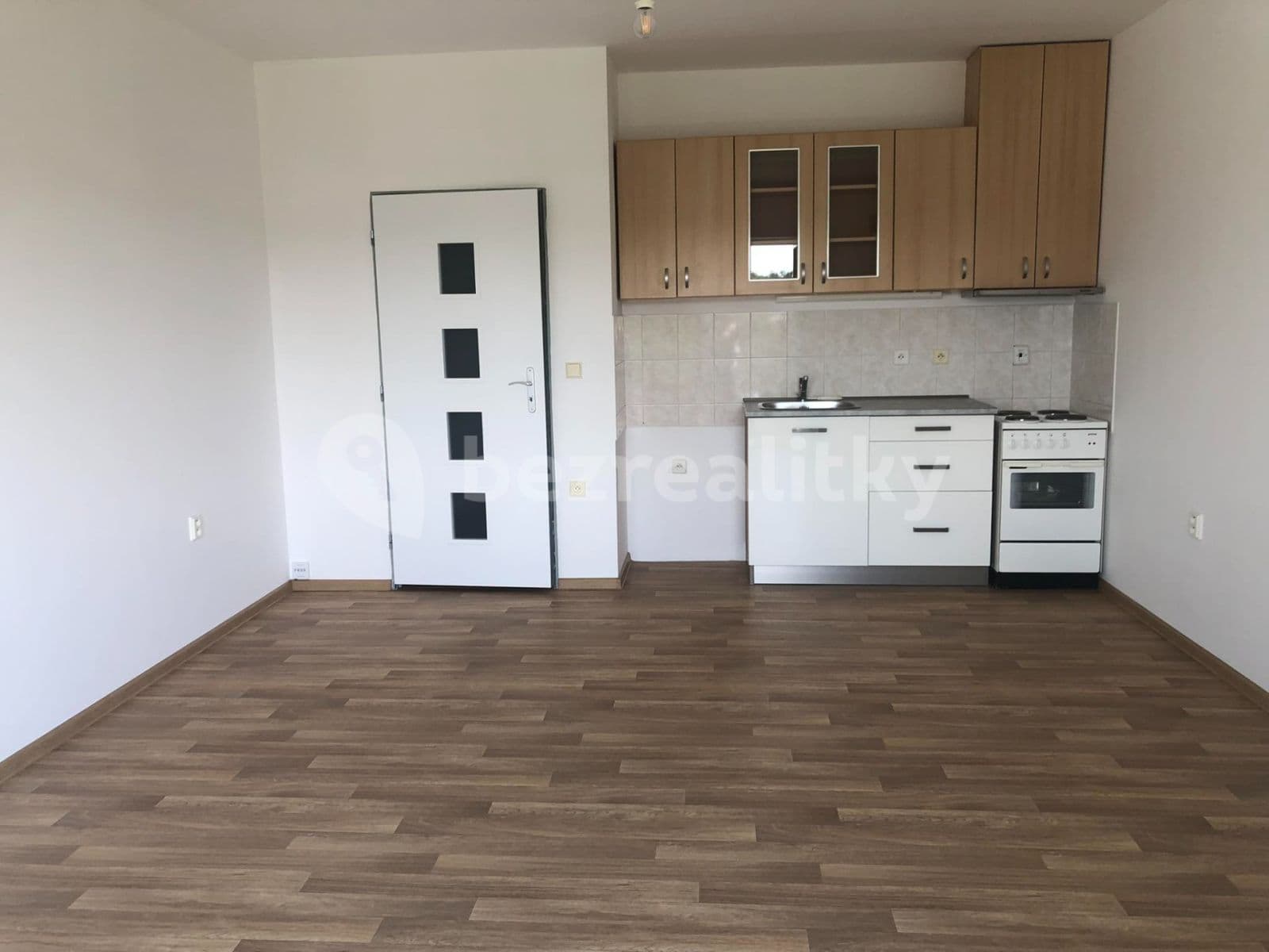 Prenájom bytu 1-izbový 40 m², K Tabulkám, Kostelec nad Orlicí, Královéhradecký kraj Prenájom bytu 1-izbový 40 m², K Tabulkám, Kostelec nad Orlicí, Královéhradecký kraj