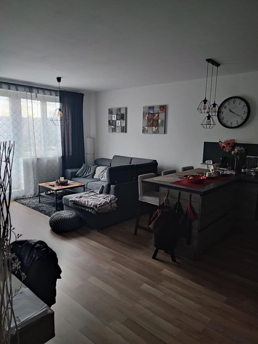 Predaj bytu 2-izbový 53 m², Chýně, Středočeský kraj Predaj bytu 2-izbový 53 m², Chýně, Středočeský kraj