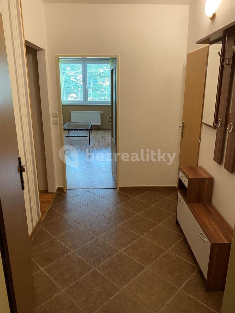 Prenájom bytu 2-izbový 46 m², Hnězdenská, Praha, Praha Prenájom bytu 2-izbový 46 m², Hnězdenská, Praha, Praha