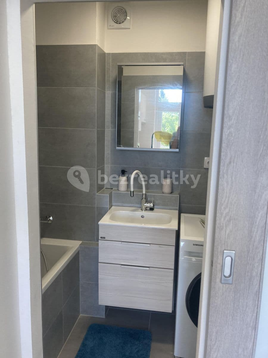 Prenájom bytu 3-izbový 68 m², Kneslova, Brno, Jihomoravský kraj Prenájom bytu 3-izbový 68 m², Kneslova, Brno, Jihomoravský kraj