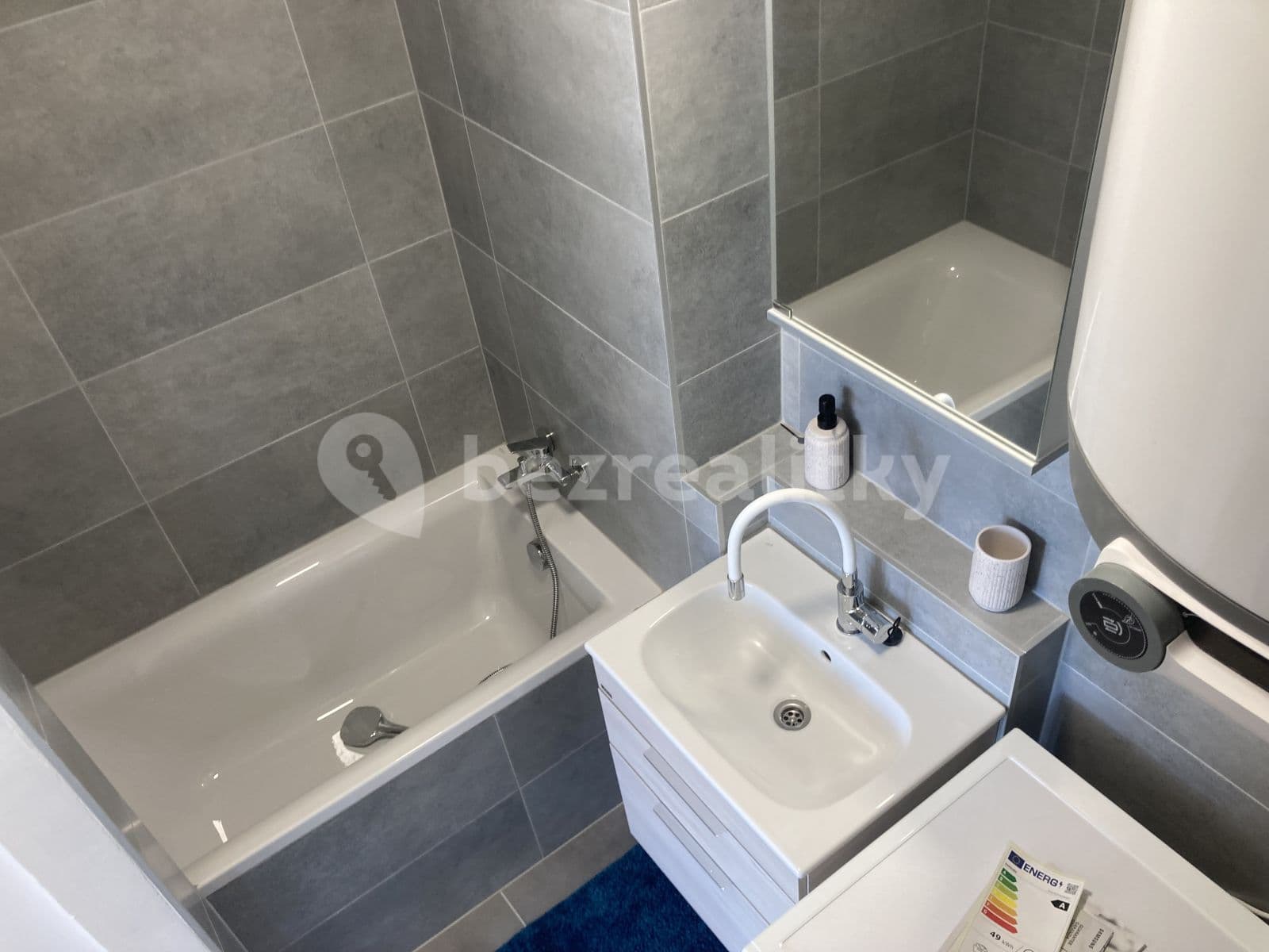 Prenájom bytu 3-izbový 68 m², Kneslova, Brno, Jihomoravský kraj Prenájom bytu 3-izbový 68 m², Kneslova, Brno, Jihomoravský kraj