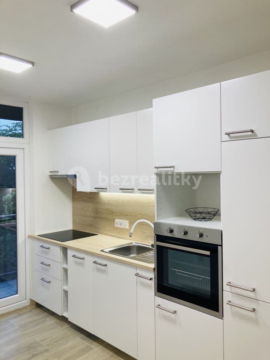 Prenájom bytu 3-izbový 68 m², Kneslova, Brno, Jihomoravský kraj Prenájom bytu 3-izbový 68 m², Kneslova, Brno, Jihomoravský kraj