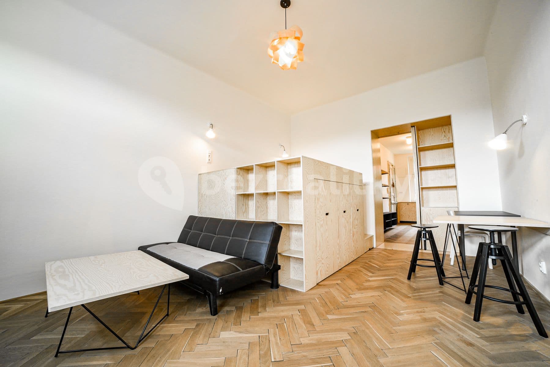 Prenájom bytu 1-izbový 37 m², Bubenská, Praha, Praha Prenájom bytu 1-izbový 37 m², Bubenská, Praha, Praha