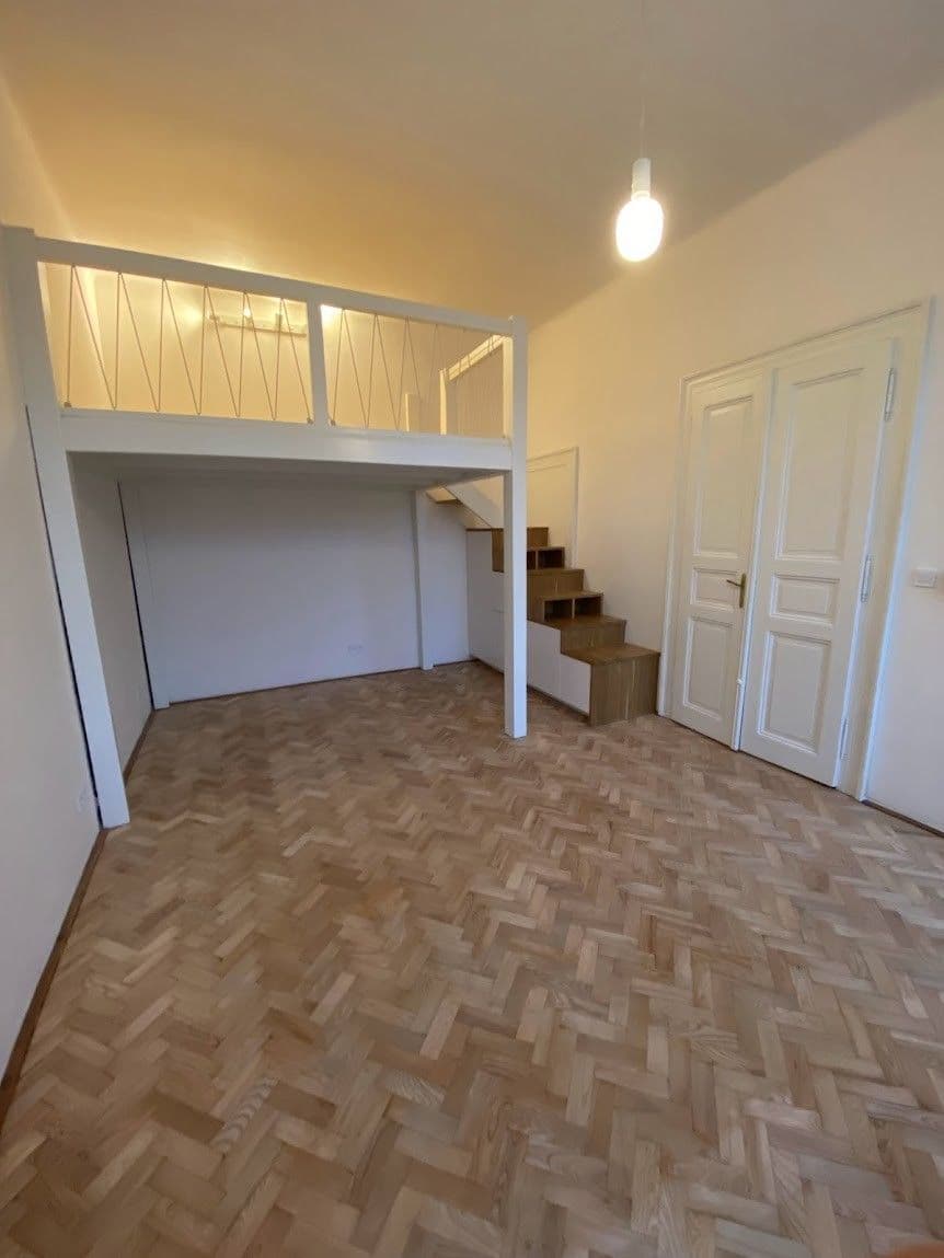 Prenájom bytu 2-izbový 45 m², Na Bělidle, Praha, Praha Prenájom bytu 2-izbový 45 m², Na Bělidle, Praha, Praha