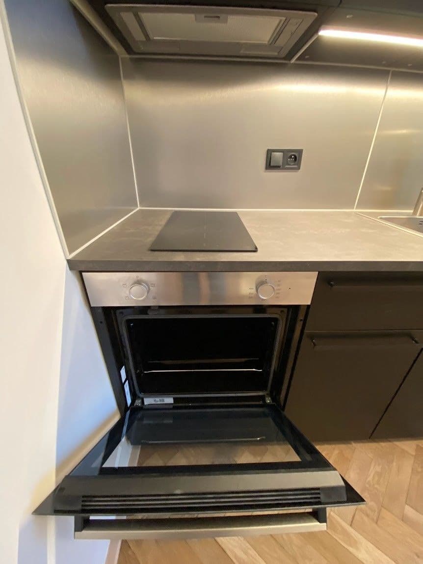 Prenájom bytu 2-izbový 45 m², Na Bělidle, Praha, Praha Prenájom bytu 2-izbový 45 m², Na Bělidle, Praha, Praha