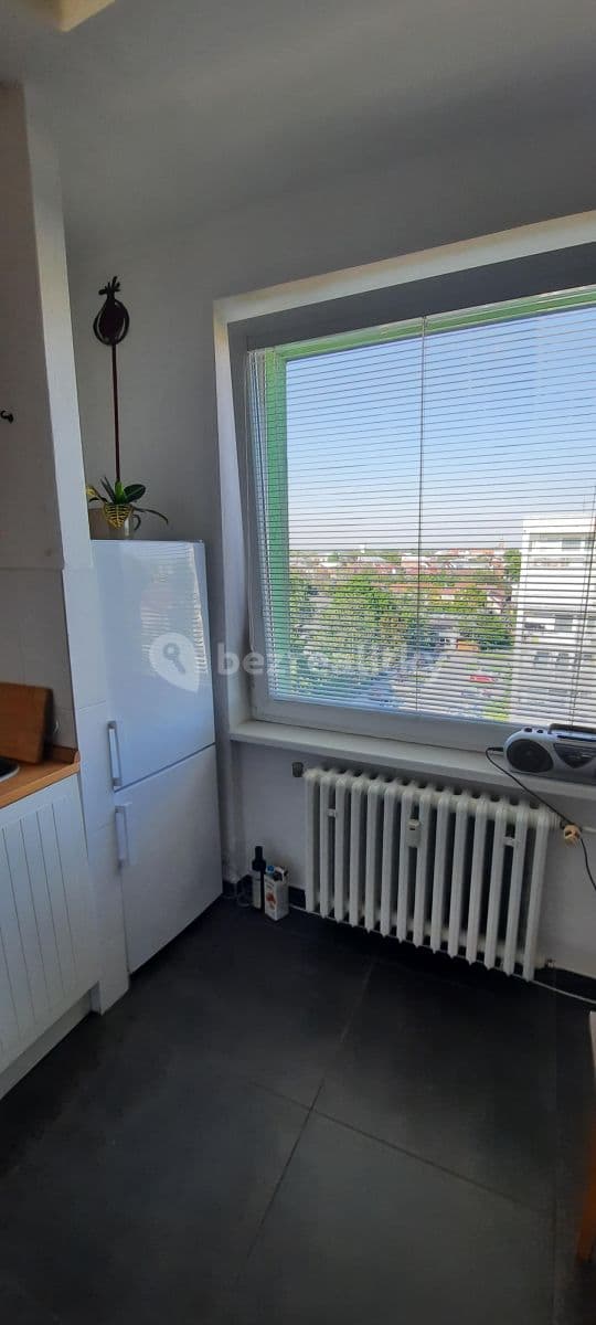 Prenájom bytu 2-izbový 59 m², Jurije Gagarina, Nymburk, Středočeský kraj Prenájom bytu 2-izbový 59 m², Jurije Gagarina, Nymburk, Středočeský kraj