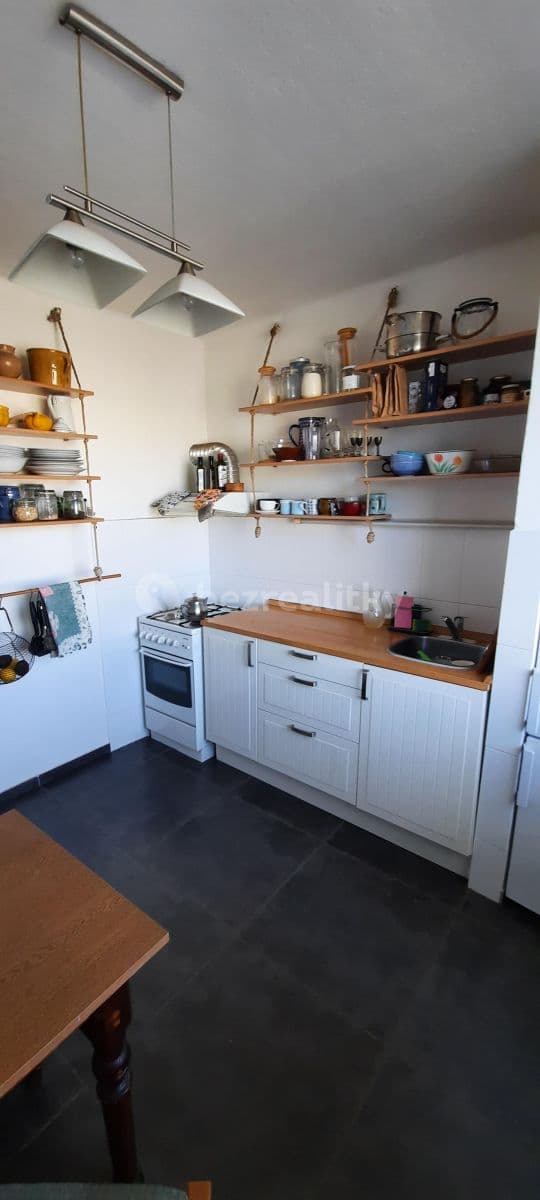 Prenájom bytu 2-izbový 59 m², Jurije Gagarina, Nymburk, Středočeský kraj Prenájom bytu 2-izbový 59 m², Jurije Gagarina, Nymburk, Středočeský kraj