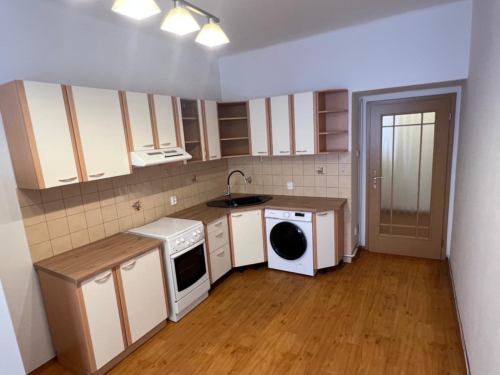 Prenájom bytu 2-izbový 52 m², Petra Slezáka, Praha, Praha Prenájom bytu 2-izbový 52 m², Petra Slezáka, Praha, Praha