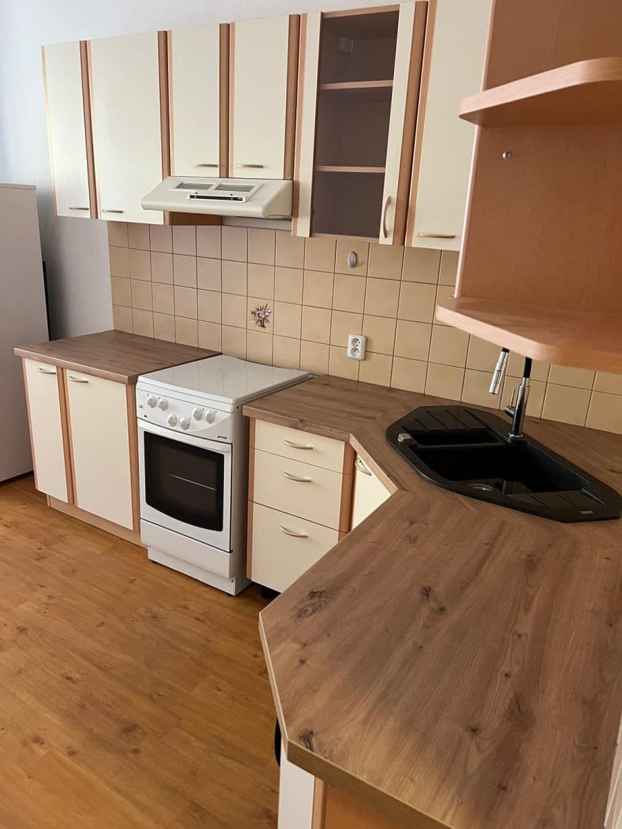Prenájom bytu 2-izbový 52 m², Petra Slezáka, Praha, Praha Prenájom bytu 2-izbový 52 m², Petra Slezáka, Praha, Praha