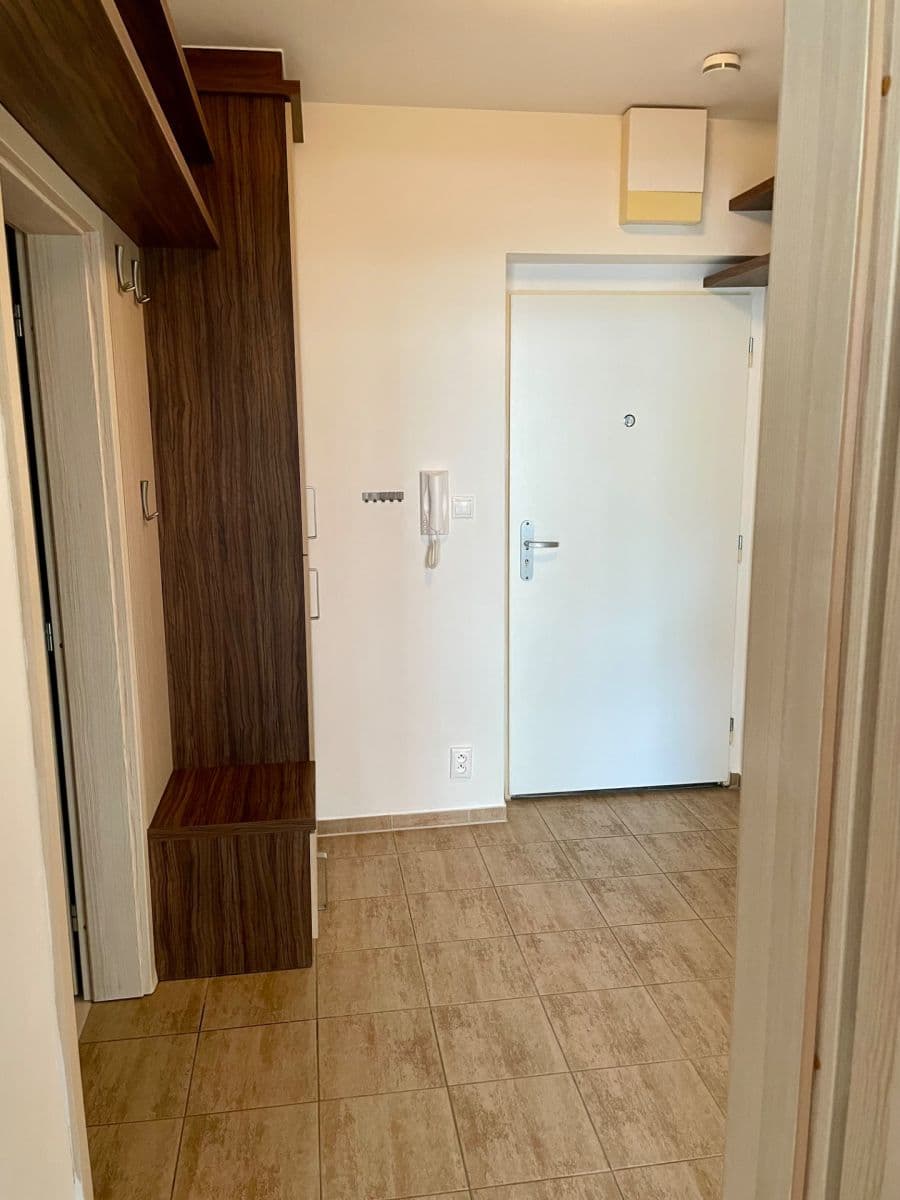 Predaj bytu 2-izbový 49 m², Edvarda Beneše, Olomouc, Olomoucký kraj Predaj bytu 2-izbový 49 m², Edvarda Beneše, Olomouc, Olomoucký kraj