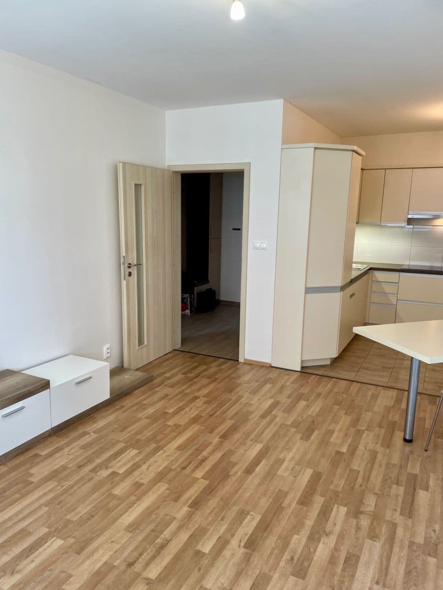 Predaj bytu 2-izbový 49 m², Edvarda Beneše, Olomouc, Olomoucký kraj Predaj bytu 2-izbový 49 m², Edvarda Beneše, Olomouc, Olomoucký kraj