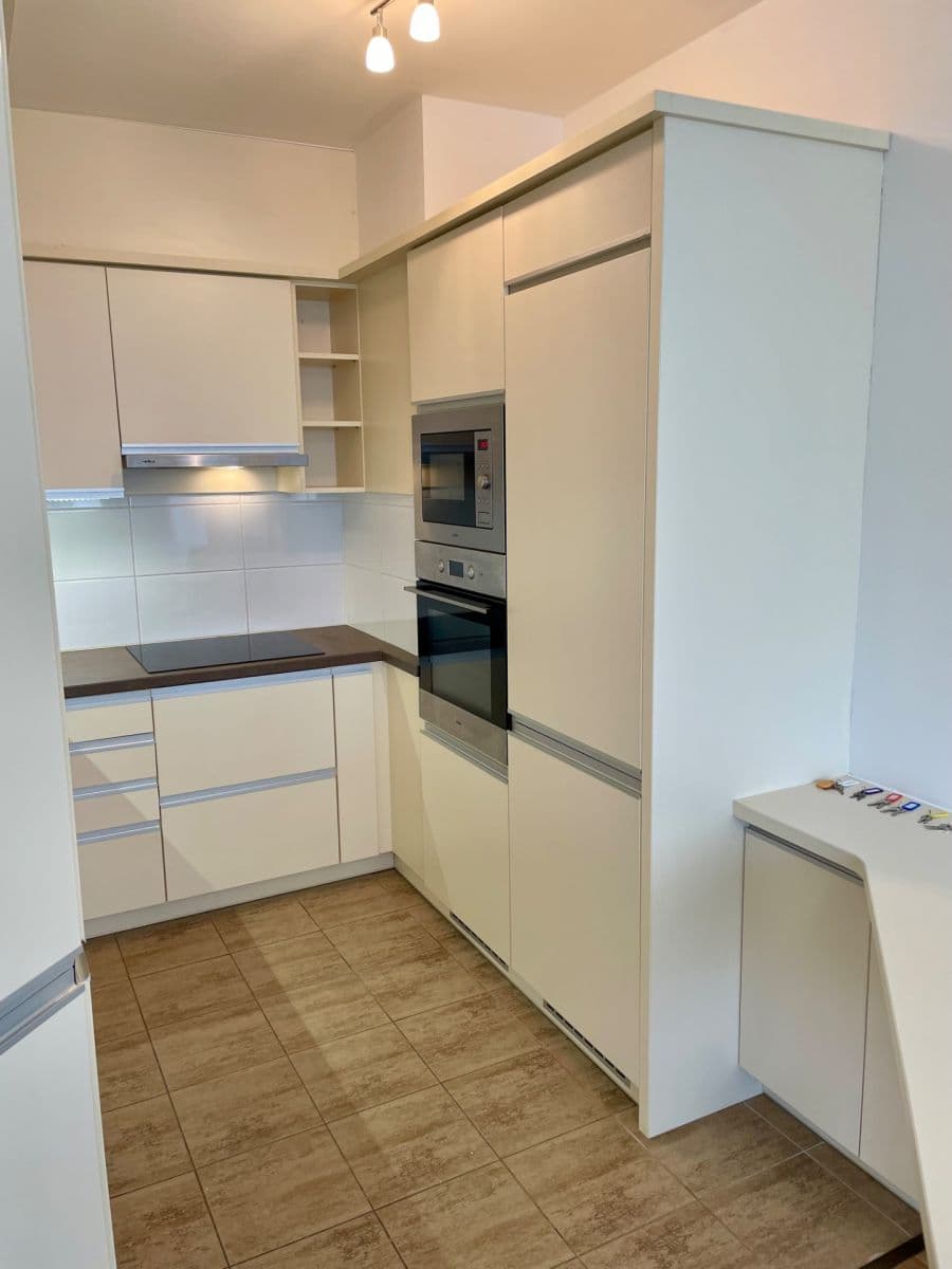 Predaj bytu 2-izbový 49 m², Edvarda Beneše, Olomouc, Olomoucký kraj Predaj bytu 2-izbový 49 m², Edvarda Beneše, Olomouc, Olomoucký kraj