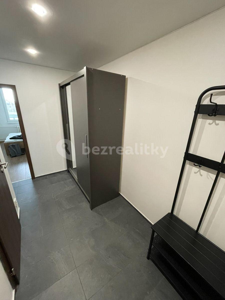Prenájom bytu 2-izbový 50 m², Kurčatovova, Praha, Praha