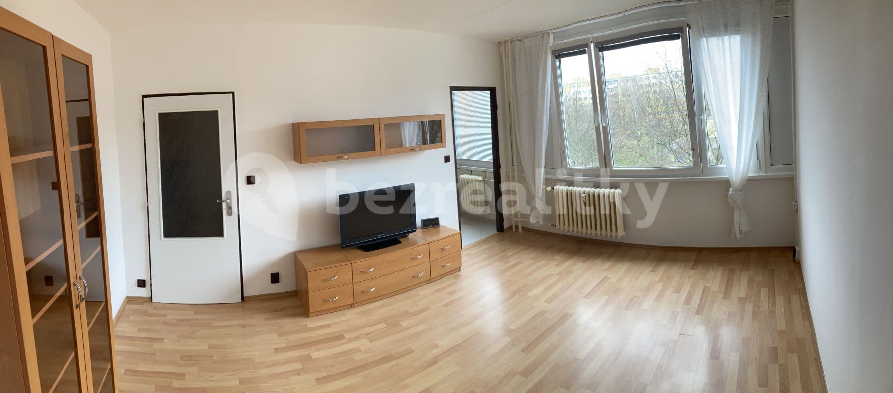 Prenájom bytu 1-izbový 30 m², Varnsdorfská, Praha, Praha Prenájom bytu 1-izbový 30 m², Varnsdorfská, Praha, Praha
