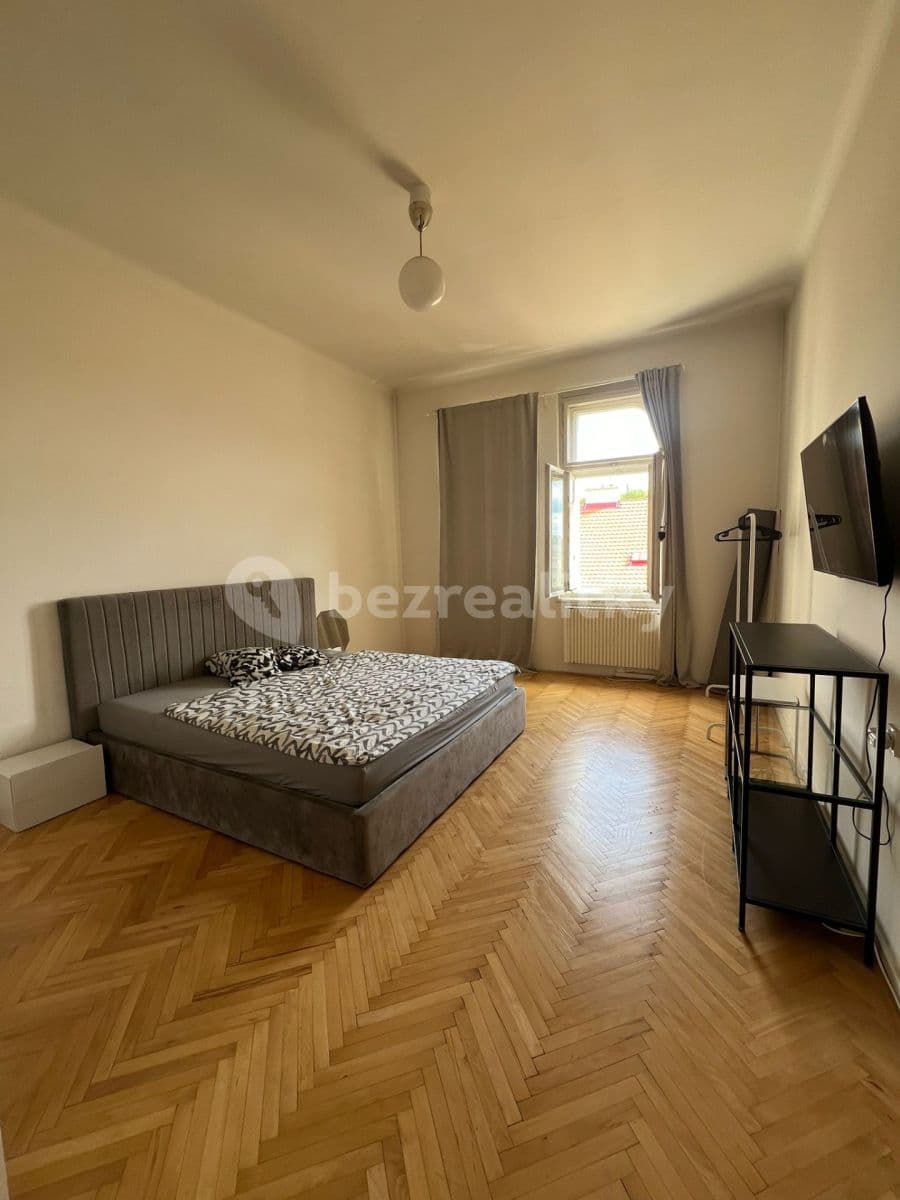 Prenájom bytu 1-izbový 40 m², Na Výtoni, Praha, Praha Prenájom bytu 1-izbový 40 m², Na Výtoni, Praha, Praha