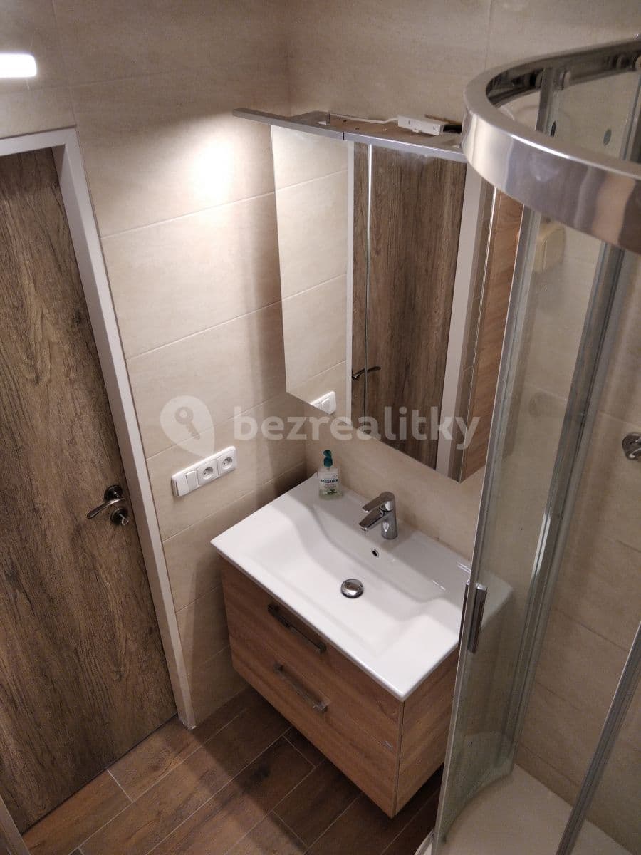 Prenájom bytu 2-izbový 46 m², Ukrajinská, Brno, Jihomoravský kraj Prenájom bytu 2-izbový 46 m², Ukrajinská, Brno, Jihomoravský kraj