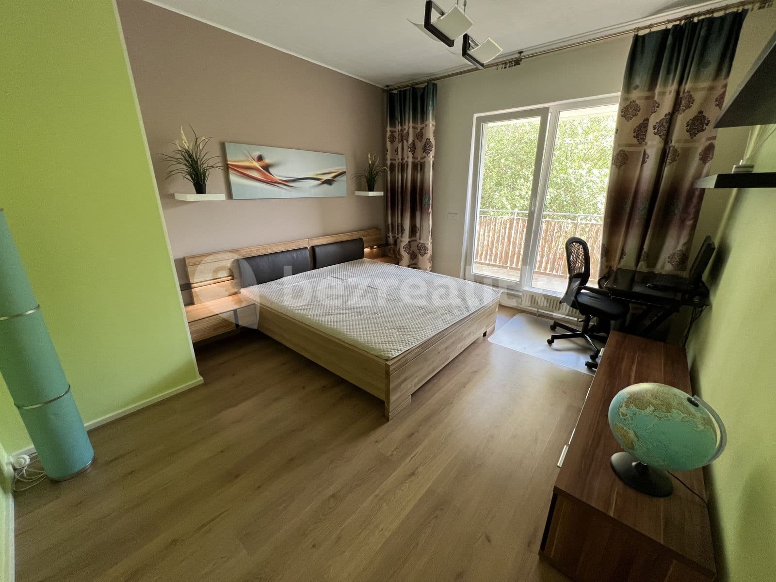 Prenájom bytu 2-izbový 64 m², Praha, Praha Prenájom bytu 2-izbový 64 m², Praha, Praha