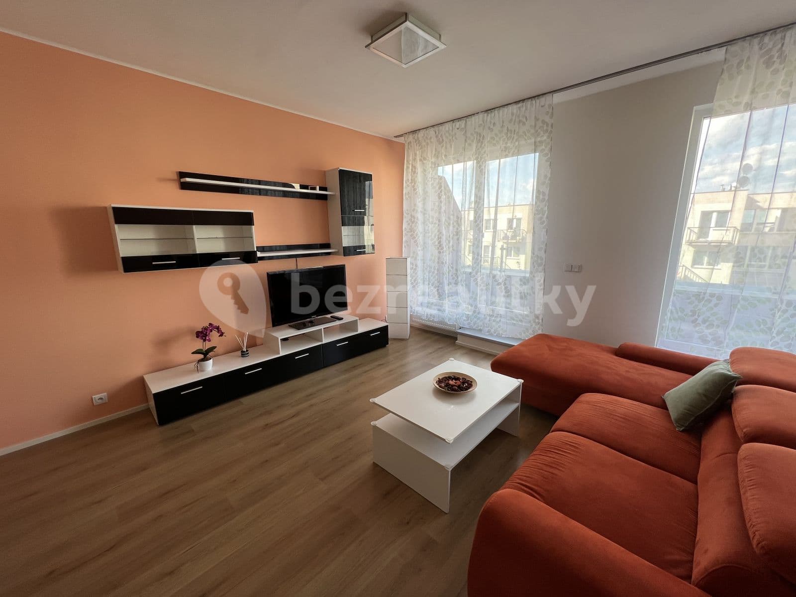Prenájom bytu 2-izbový 64 m², Praha, Praha Prenájom bytu 2-izbový 64 m², Praha, Praha