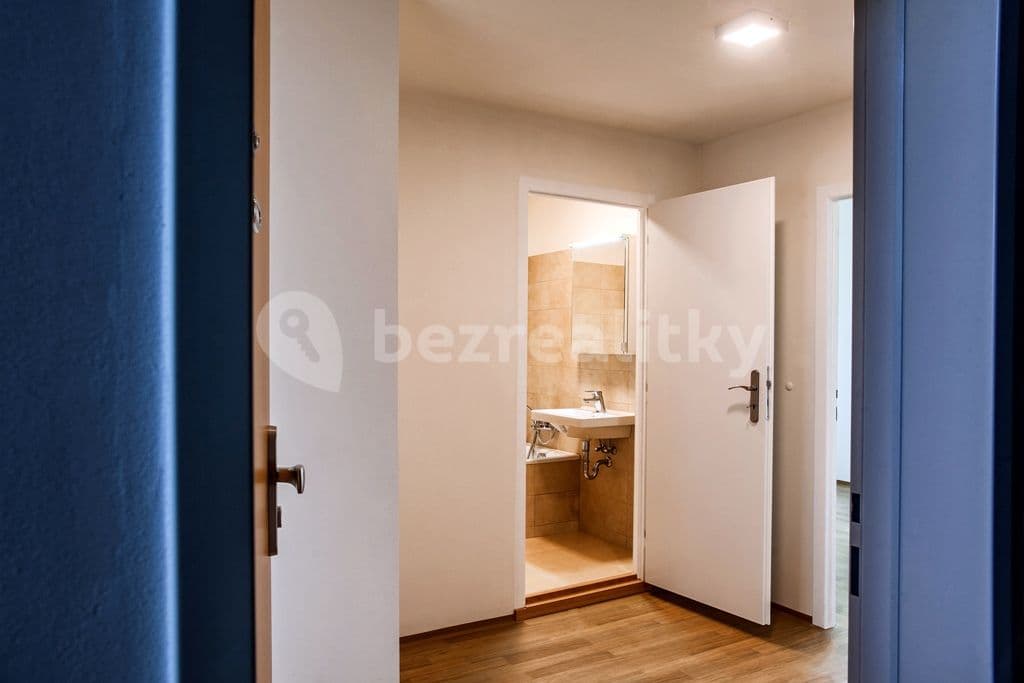 Prenájom bytu 2-izbový 54 m², Hodkovická, Liberec, Liberecký kraj Prenájom bytu 2-izbový 54 m², Hodkovická, Liberec, Liberecký kraj