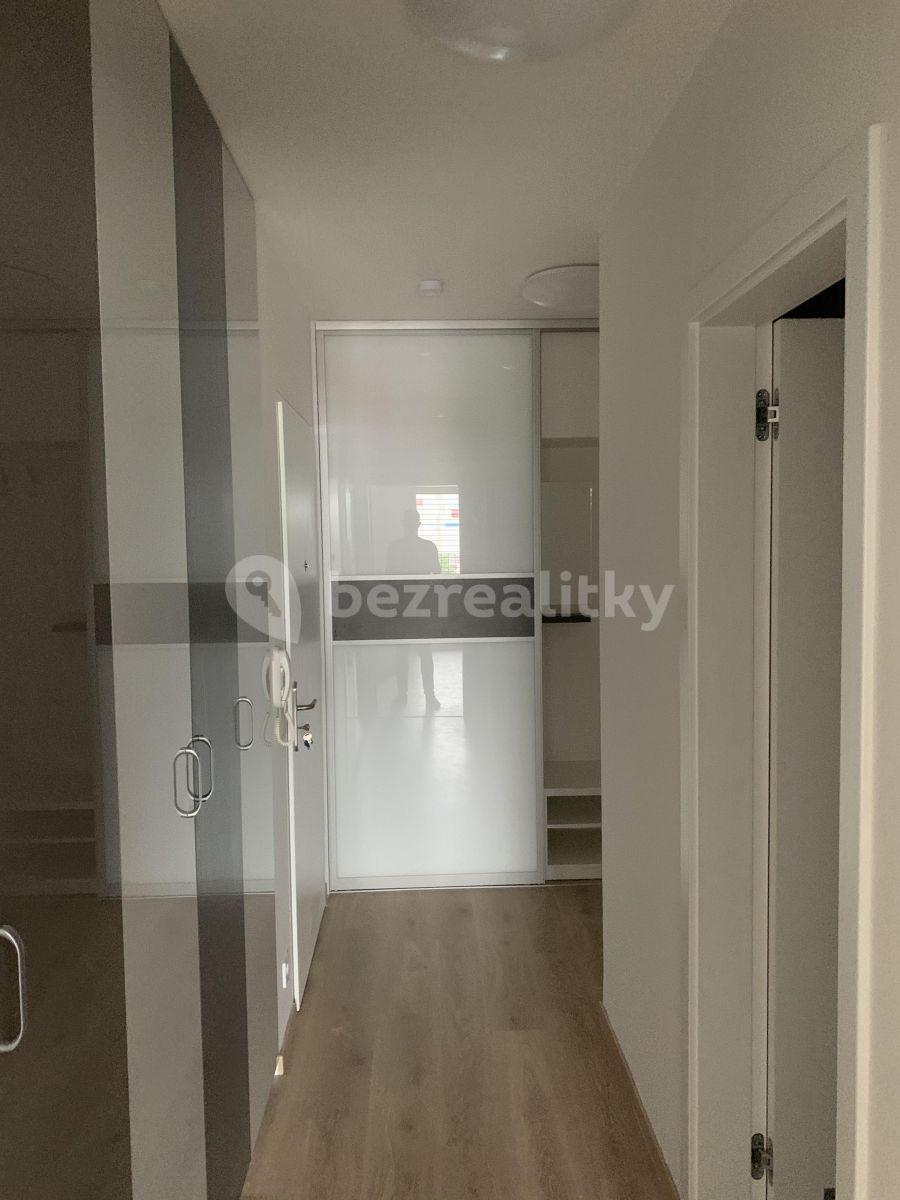 Prenájom bytu 1-izbový 36 m², Brno, Jihomoravský kraj