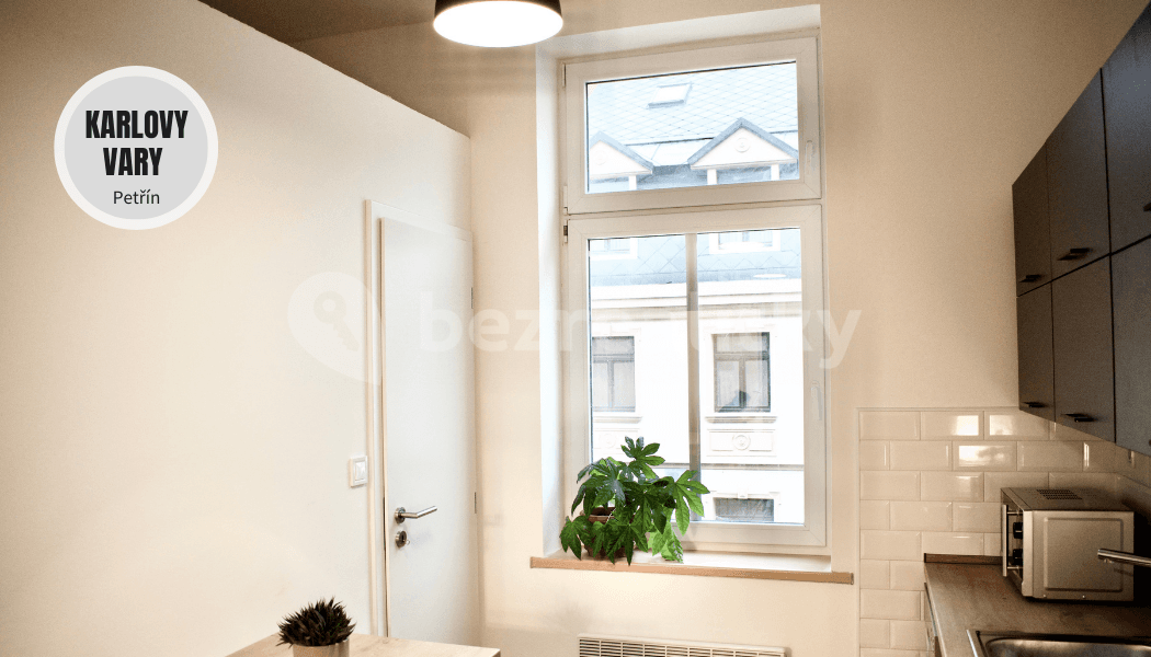 Prenájom bytu 2-izbový 45 m², Petřín, Karlovy Vary, Karlovarský kraj Prenájom bytu 2-izbový 45 m², Petřín, Karlovy Vary, Karlovarský kraj