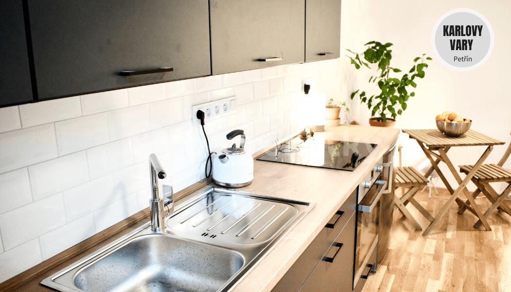 Prenájom bytu 2-izbový 45 m², Petřín, Karlovy Vary, Karlovarský kraj Prenájom bytu 2-izbový 45 m², Petřín, Karlovy Vary, Karlovarský kraj