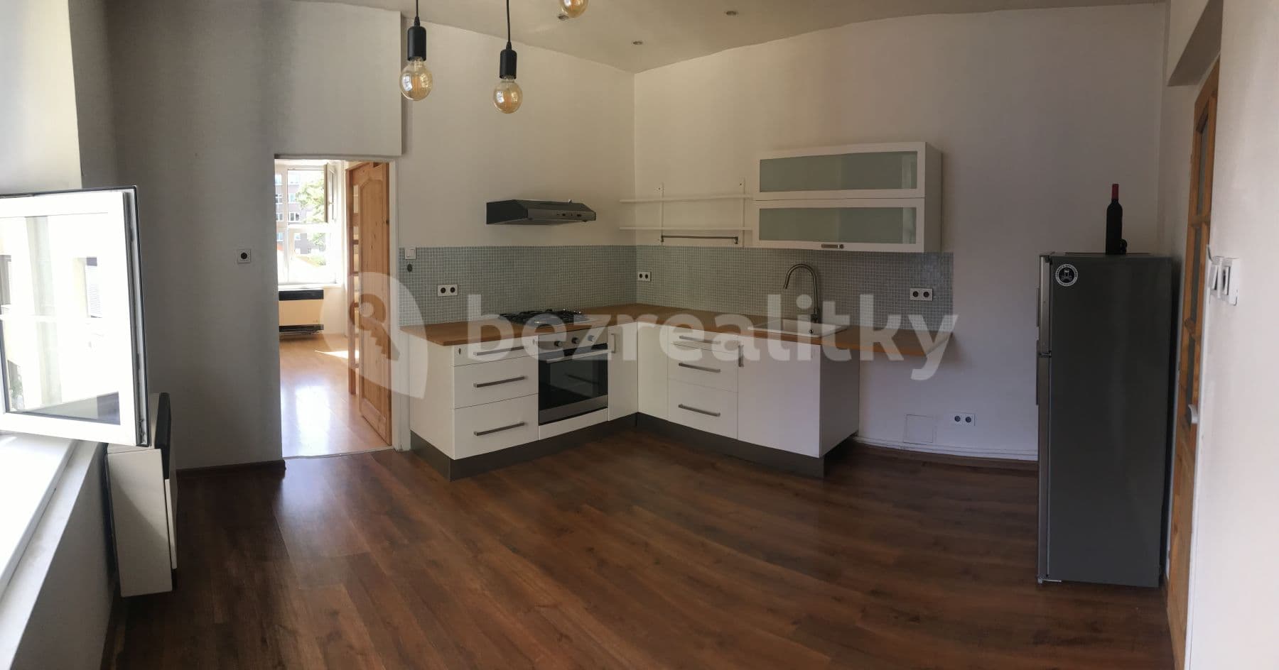 Prenájom bytu 1-izbový 44 m², Adamovská, Praha, Praha Prenájom bytu 1-izbový 44 m², Adamovská, Praha, Praha