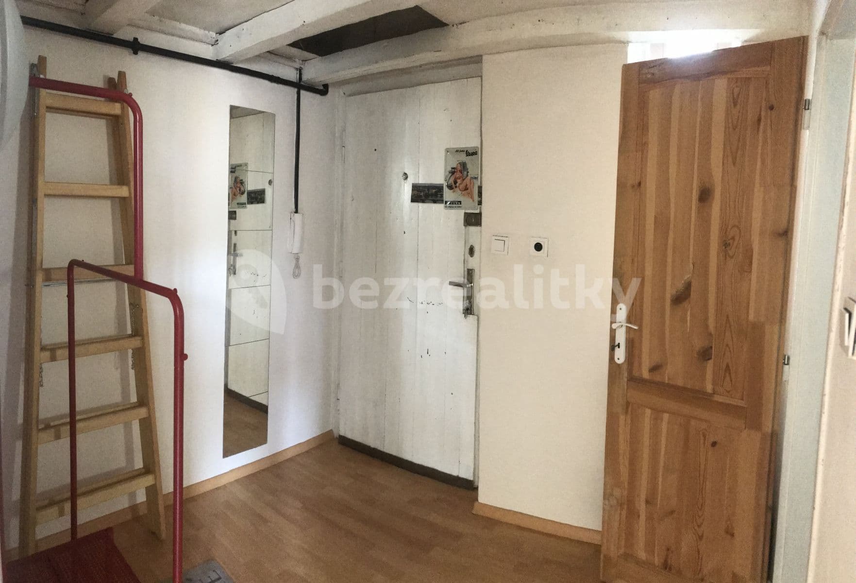 Prenájom bytu 1-izbový 44 m², Adamovská, Praha, Praha Prenájom bytu 1-izbový 44 m², Adamovská, Praha, Praha