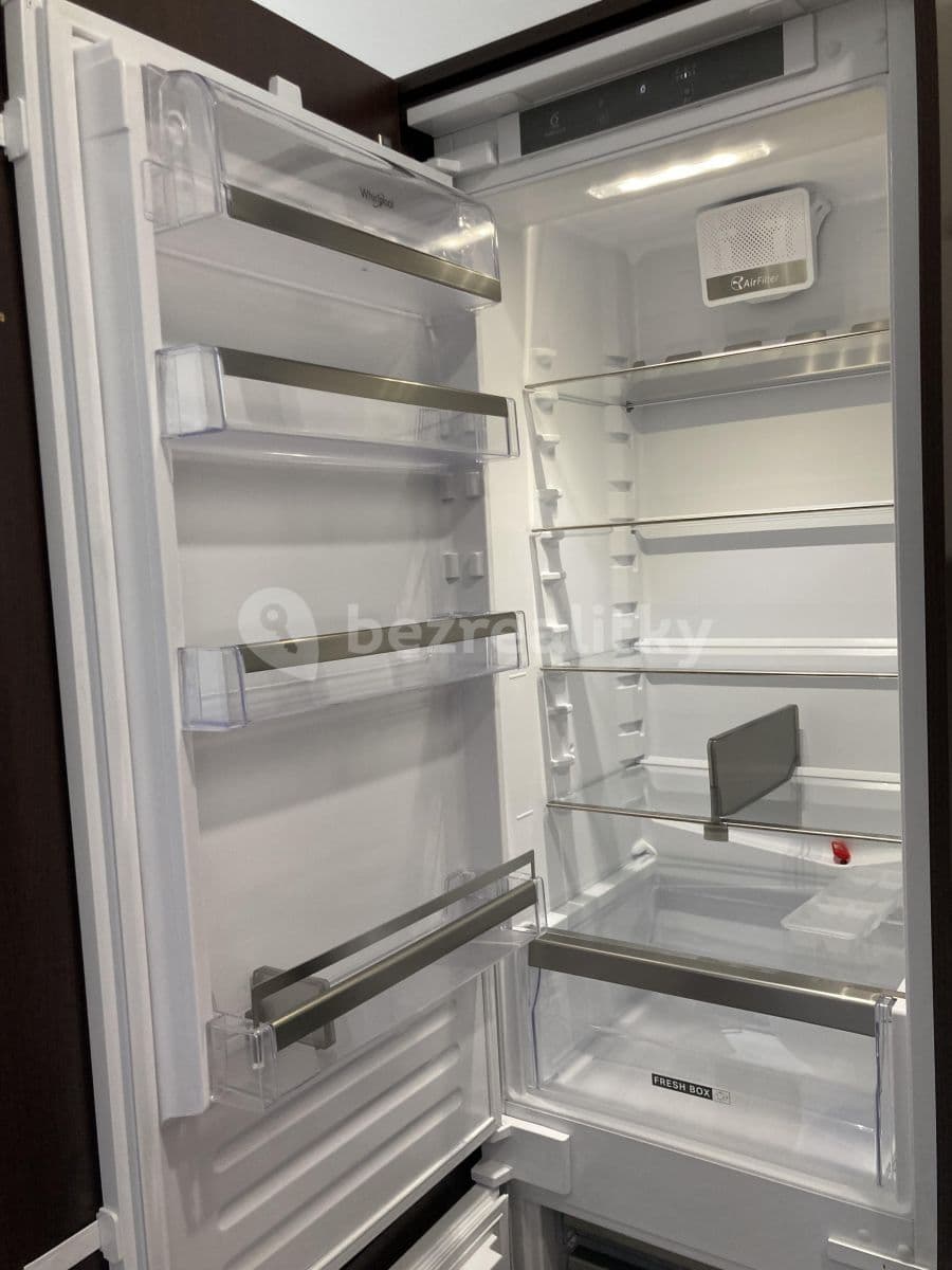 Prenájom bytu 2-izbový 52 m², Nárožní, Praha, Praha Prenájom bytu 2-izbový 52 m², Nárožní, Praha, Praha