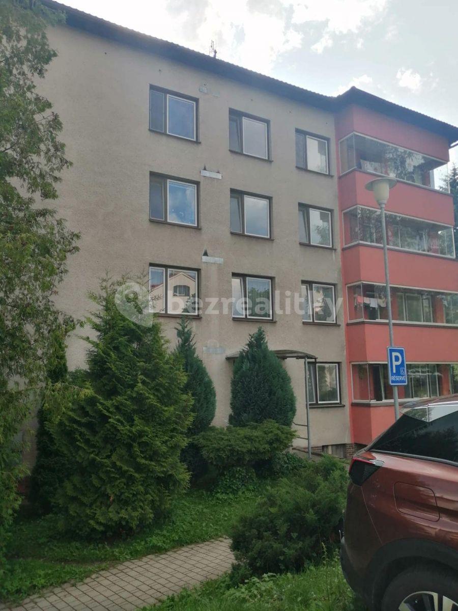 Prenájom bytu 1-izbový 40 m², Žďár nad Sázavou, Kraj Vysočina